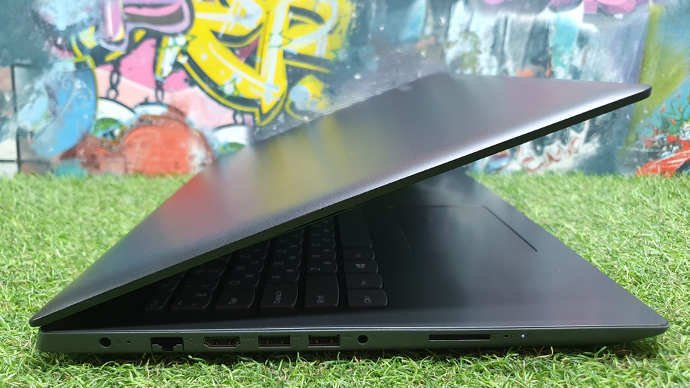 Ноутбук Lenovo AMD A6/4 Gb/FHD