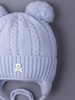 Шапка детская вязаная демисезонная на завязках