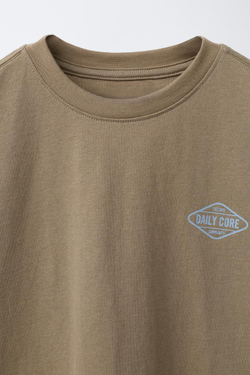 ZARA ФУТБОЛКА С ЛОГОТИПОМ, КОРИЧНЕВЫЙ