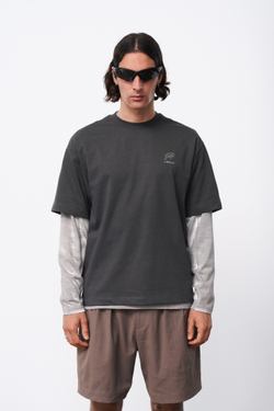 Футболка Blue Monte T-Shirt with Frog, Hand, Tree, and Stone Print "Rock Ash"