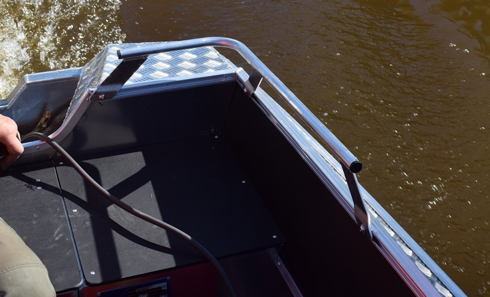 Алюминиевая лодка WELLBOAT-43-0