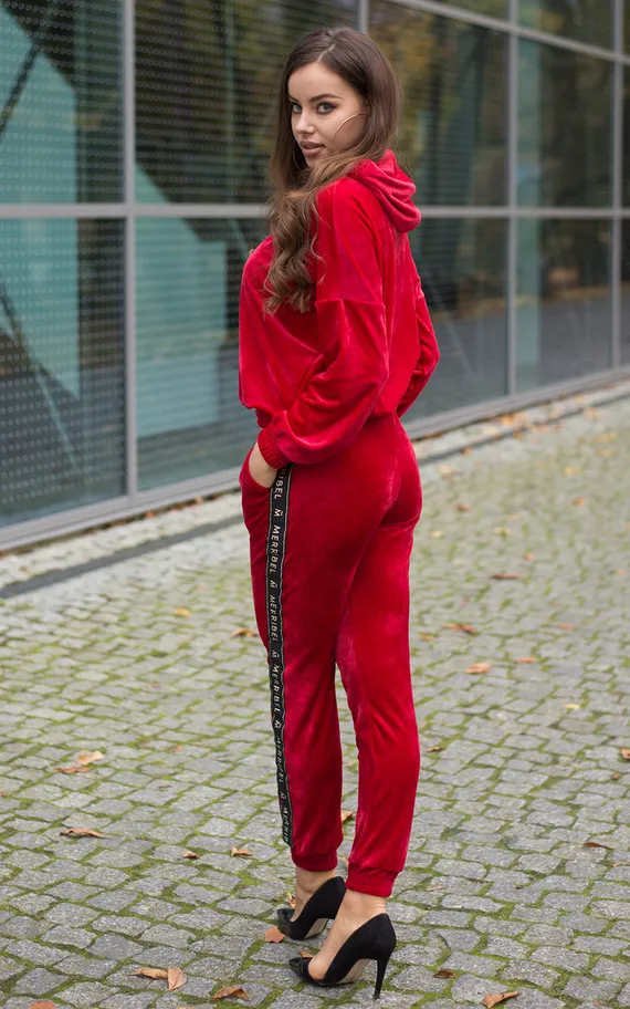 Provocateur Me dres Red