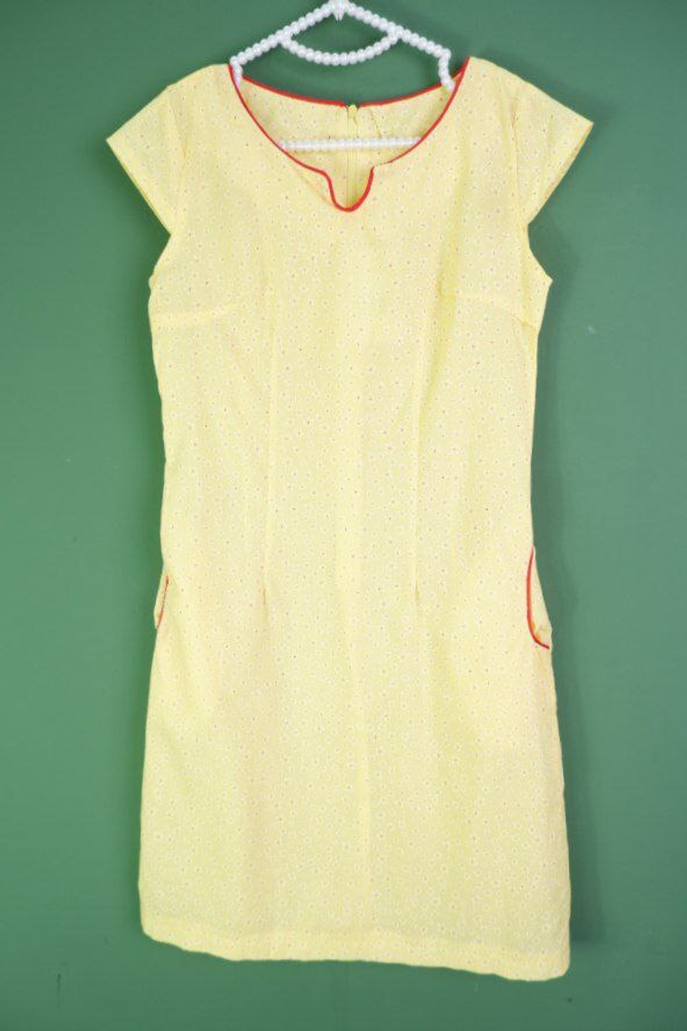 Платье яркое в мелкий цветочек 40-42 размер