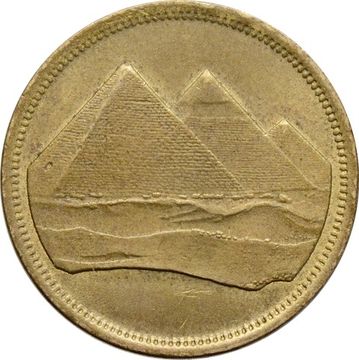 5 пиастров 1984 Египет (Христианская дата (١٩٨٤) слева от номинала)
