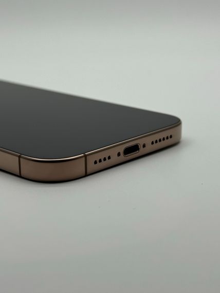 iPhone 16 Pro Max 256Gb Desert Titanium