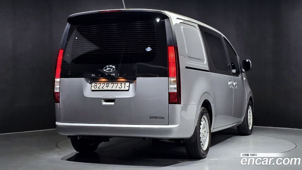 Hyundai Staria Cargo 5인승 (02.2022)