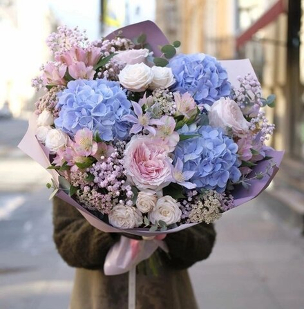 Букет сборный"неженка"