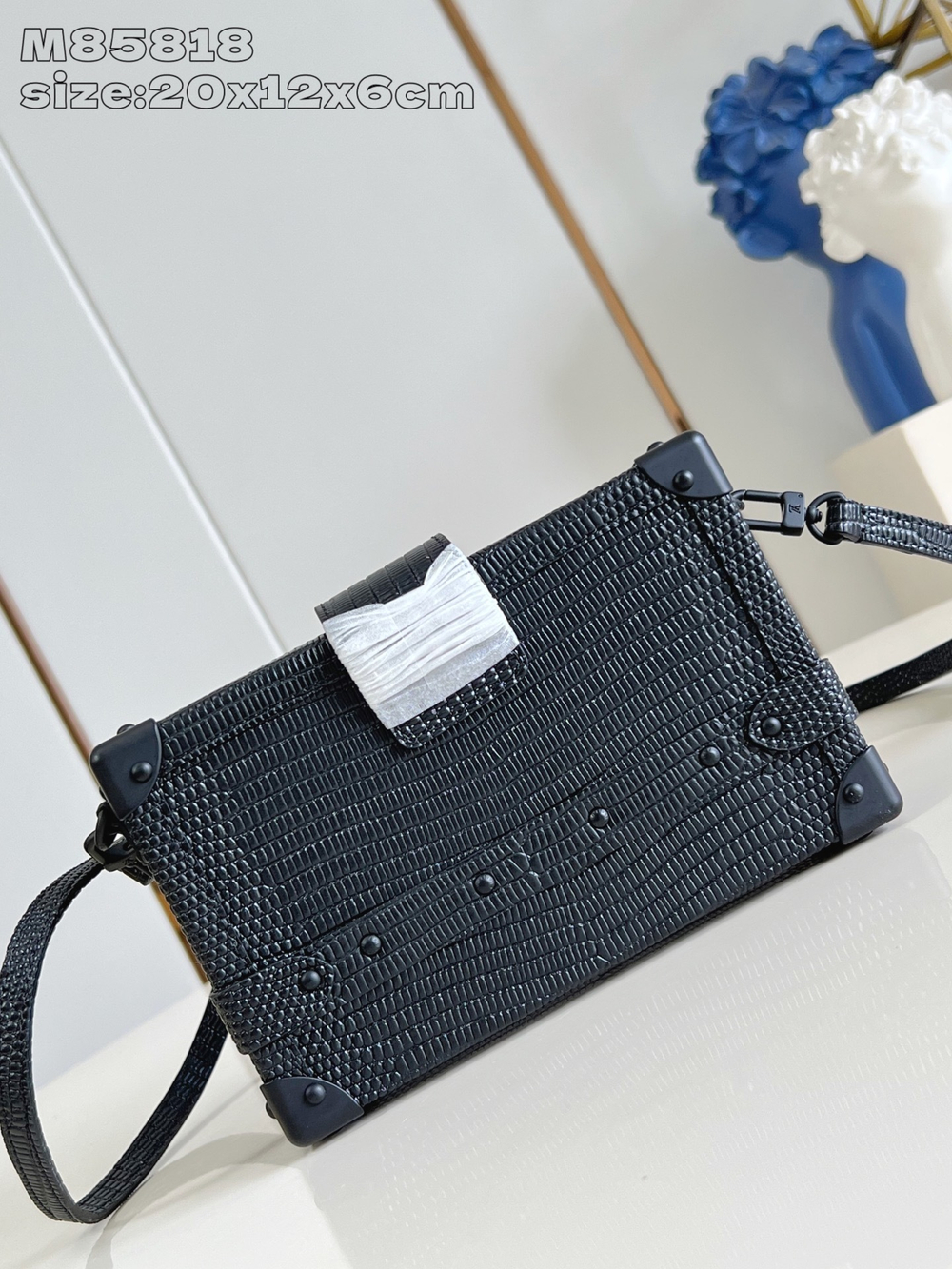Louis Vuitton Petite Malle