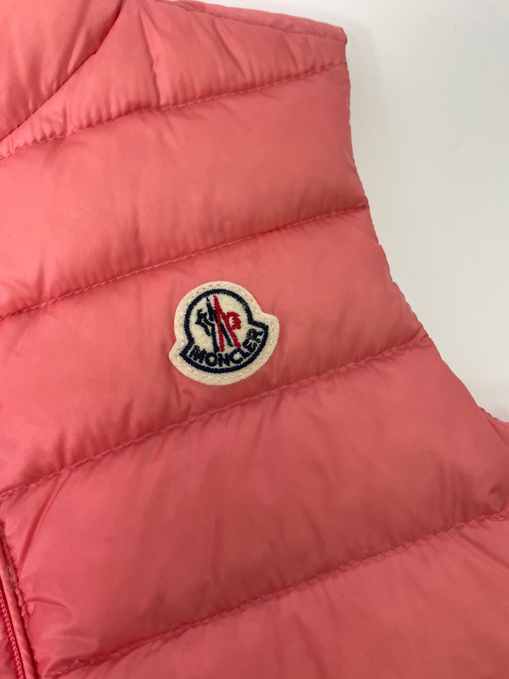 Жилетка Moncler