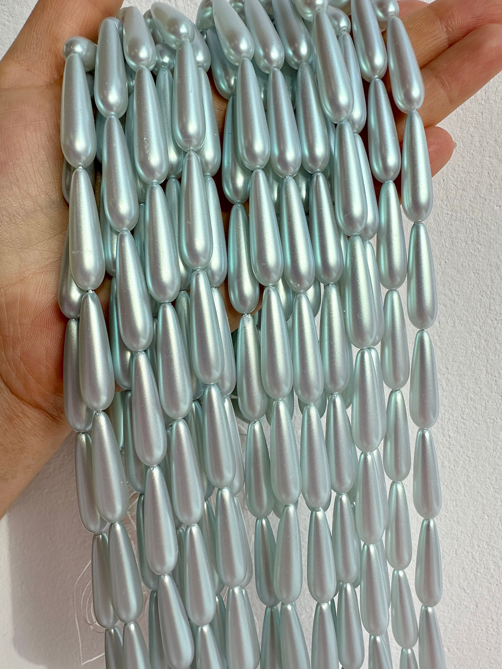 Жемчуг капля 8х28мм, майорка матовая (1шт)