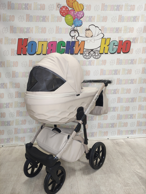 Коляска модульная Adamex Chantal Pro Natura CN-3-VANILLA