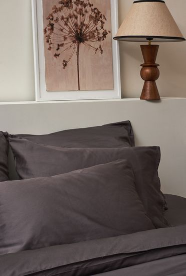 Комплект постельного белья из премиального сатина темно-серого цвета из коллекции essential, 200х220 см