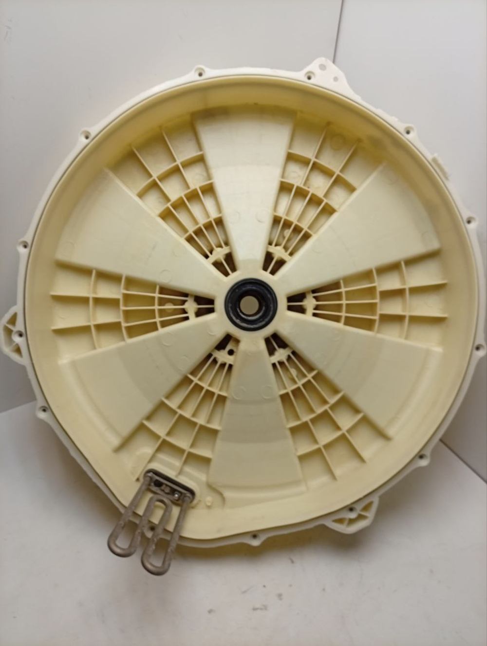 F12U2HCS2 кт15 Задний полубак стиральной машины LG прямой привод б/у