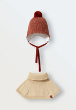 Зимний комплект шапка с манишкой