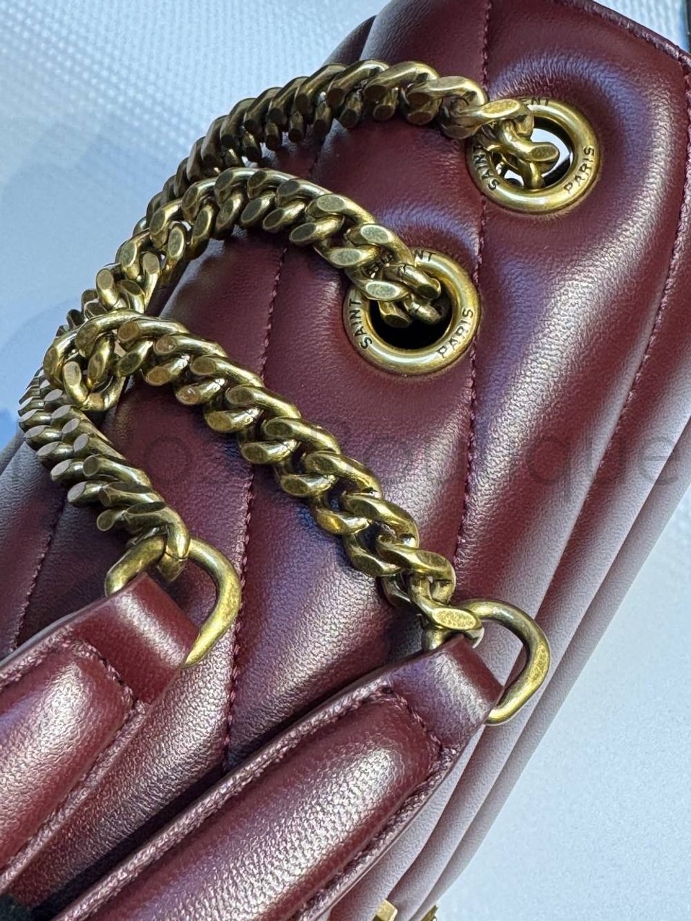Женская сумка Yves Saint Laurent Small Loulou Matelasse бордового цвета большая