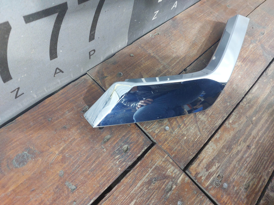 Накладка переднего бампера левая Pajero Sport 3 15-21 Б/У Оригинал 6407A153