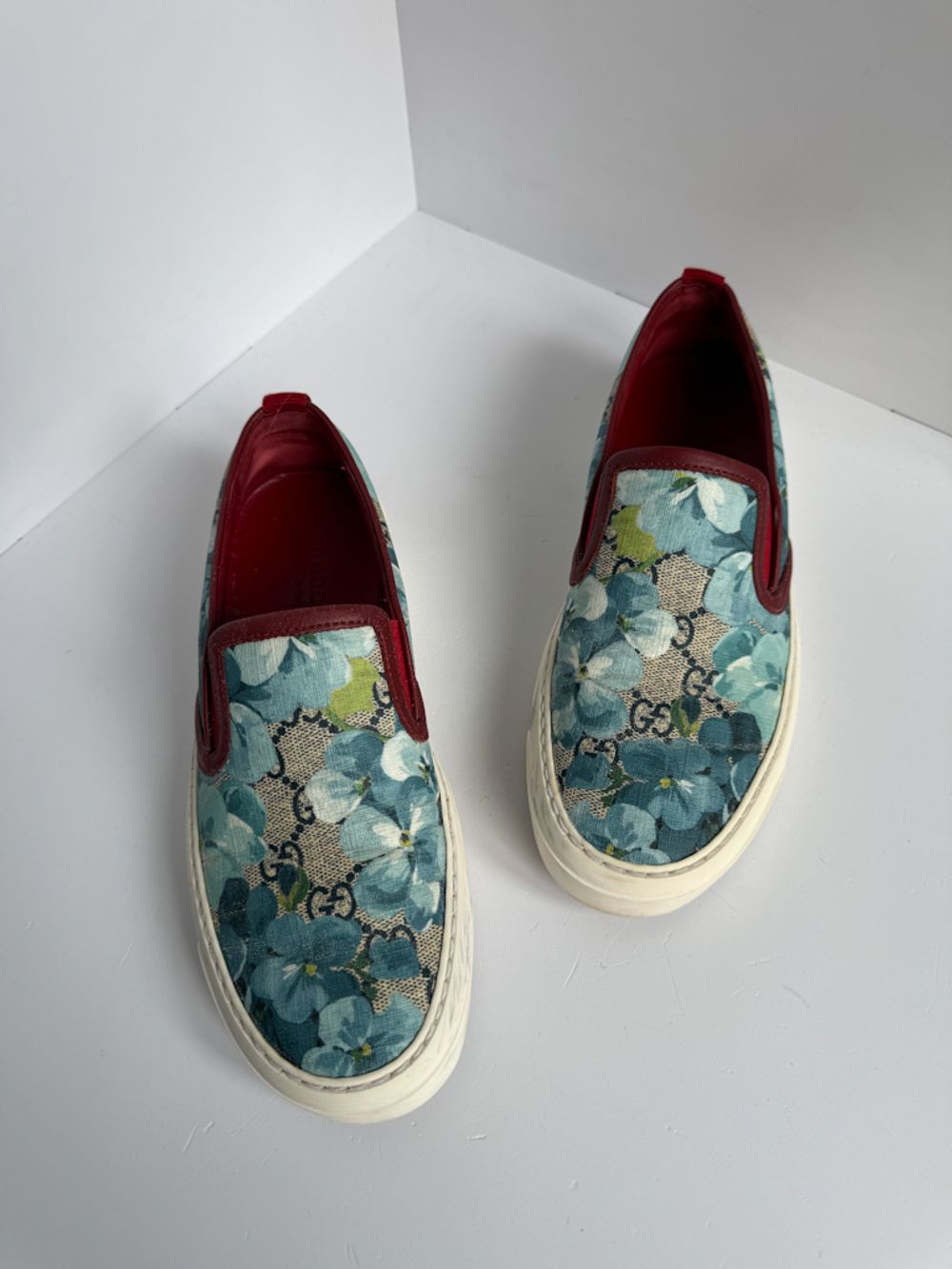 Кожаные слипоны Gucci, 36