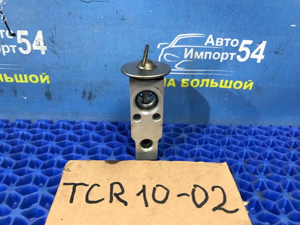 Клапан кондиционера TOYOTA ESTIMA 1999