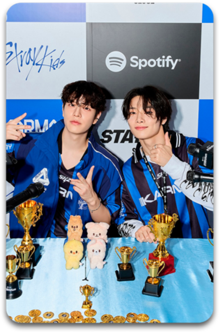 Карта / STRAY KIDS #4286
