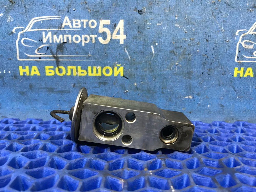 Клапан кондиционера TOYOTA SPRINTER 2000
