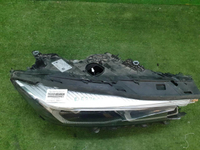 Фара правая BMW 7er G11 G12 (2019-2022) LED