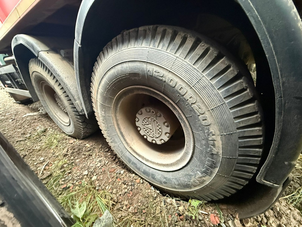 МАЗ 6501* 6x4 Самосвал 650128-8570-000 (Дизельный, 11,6 л, 423 л.с., МТ)