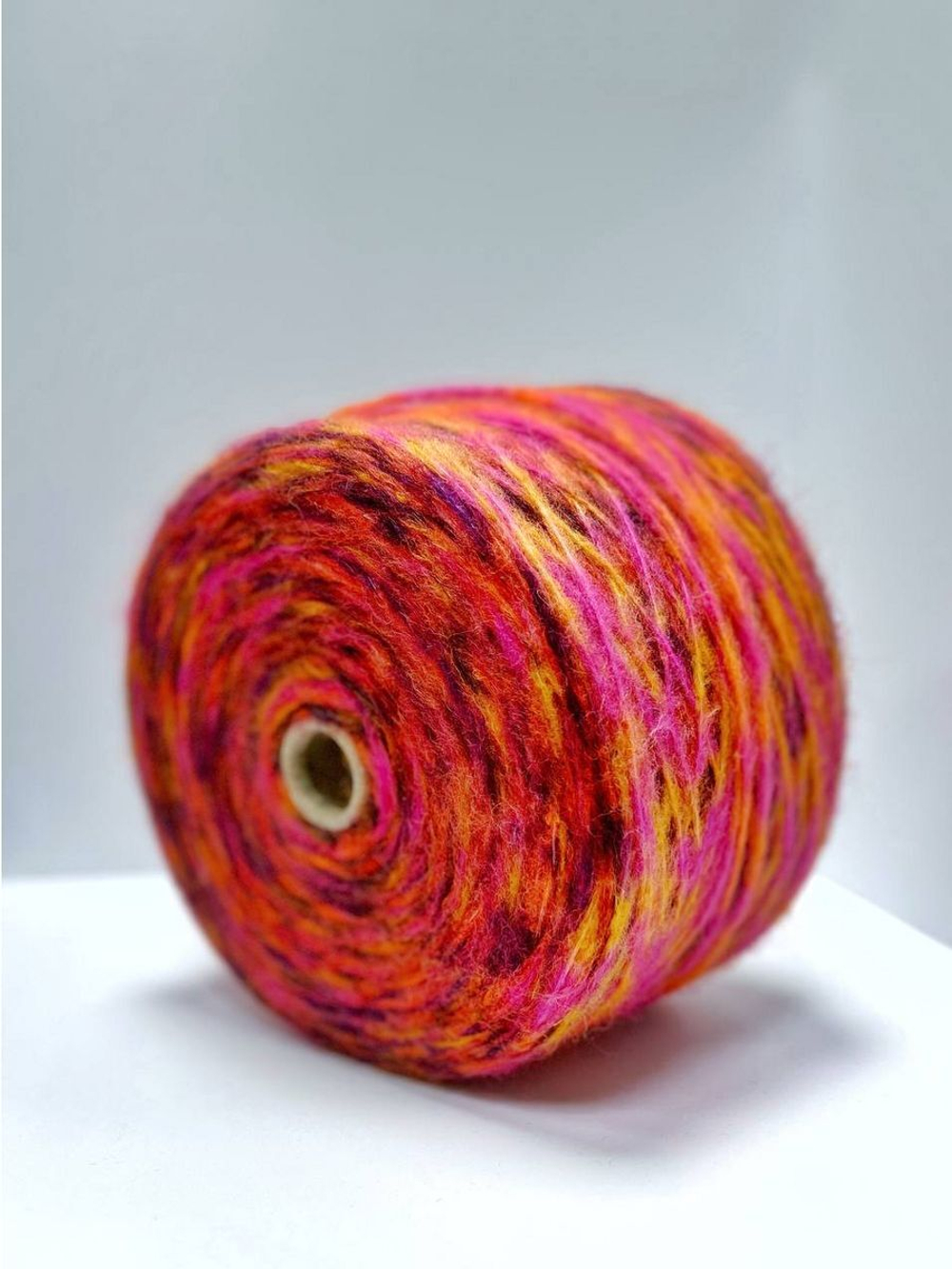 Пряжа для вязания DAMA теплая пушистая аркобалено