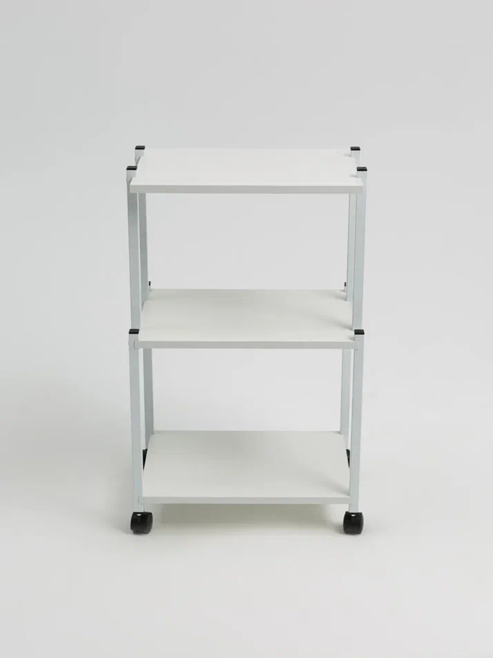 Тележка косметологическая Пирамида на колесиках