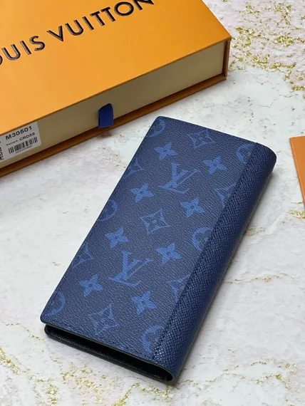 Бумажник Louis Vuitton Brazza Monogram Pacific