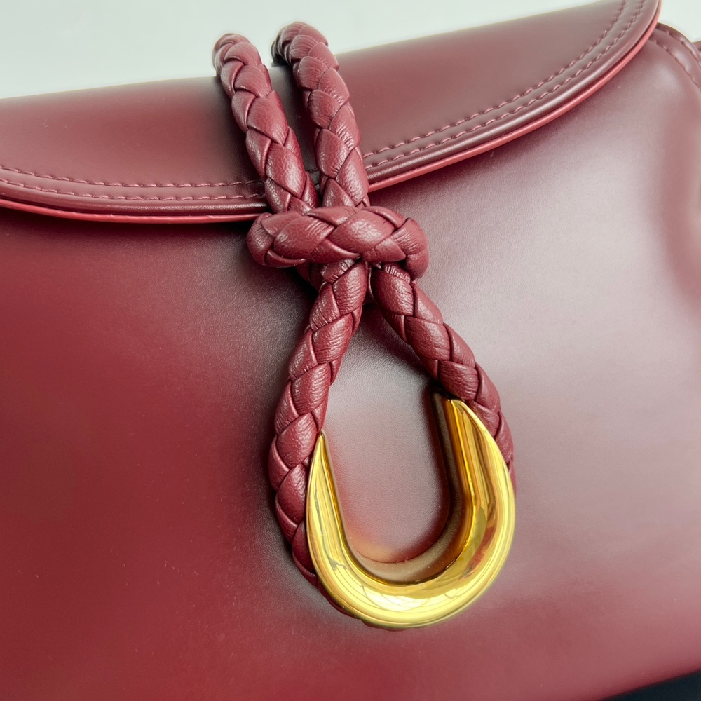 Bottega Veneta Baby Liberta 24 cm
