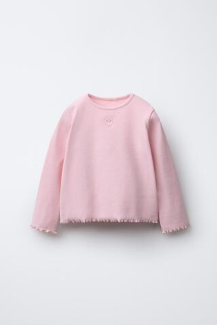 ZARA ФУТБОЛКА В РУБЧИК С СЕРДЦЕМ, ЦВЕТ РОЗОВОГО ДЕРЕВА