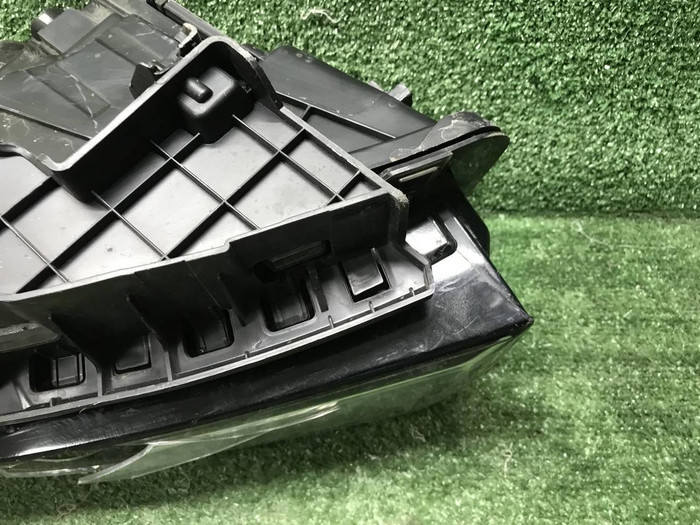 Битая Фара левая Geely Emgrand 2 (2021-н.в.) LED