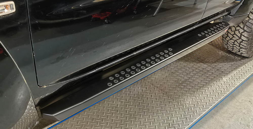 Пороги силовые Nissan Patrol Y61 2004+ (MКПП) RIFY61-40700-MT РИФ