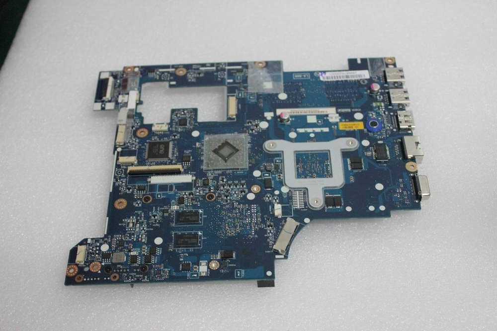 Материнская плата для ноутбука Lenovo G585 QAWGF AMD E2-1800 DIS HDMI (90000486), оригинал