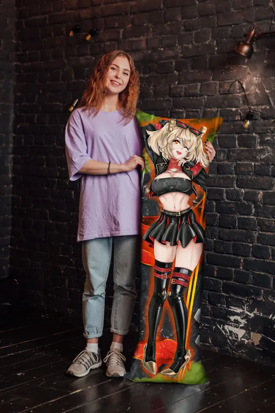 Дакимакура Бернис №2