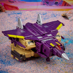 Hasbro Transformers Generations Legacy - Фигурка лидера Блицвинга / артикул   F2989 F3062  / GTIN 5010993934294