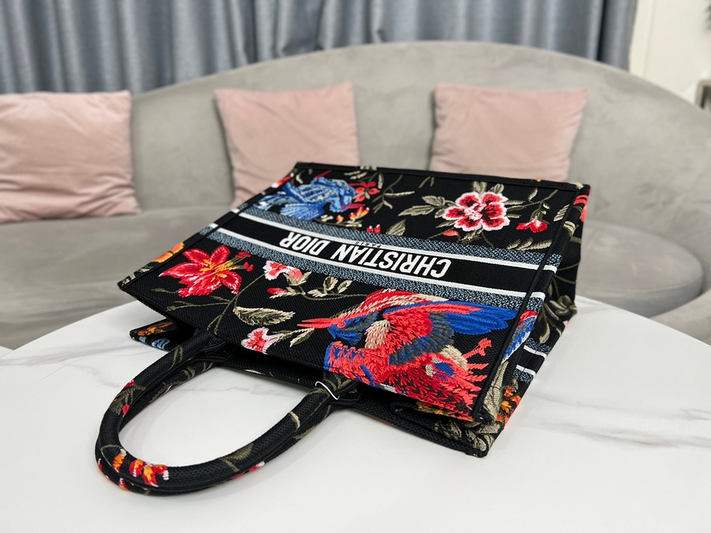 Christian Dior Book Tote 42 cm