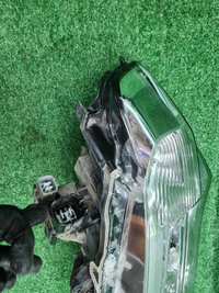Фара правая Land Cruiser 200 (2015-2021) LED