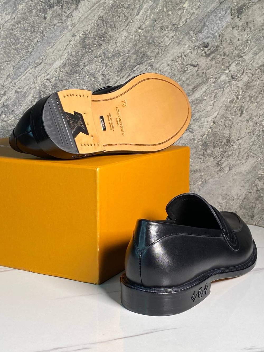 Лоферы Louis Vuitton