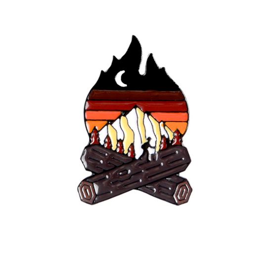 Значок металлический на одежду/Пин. CampFire