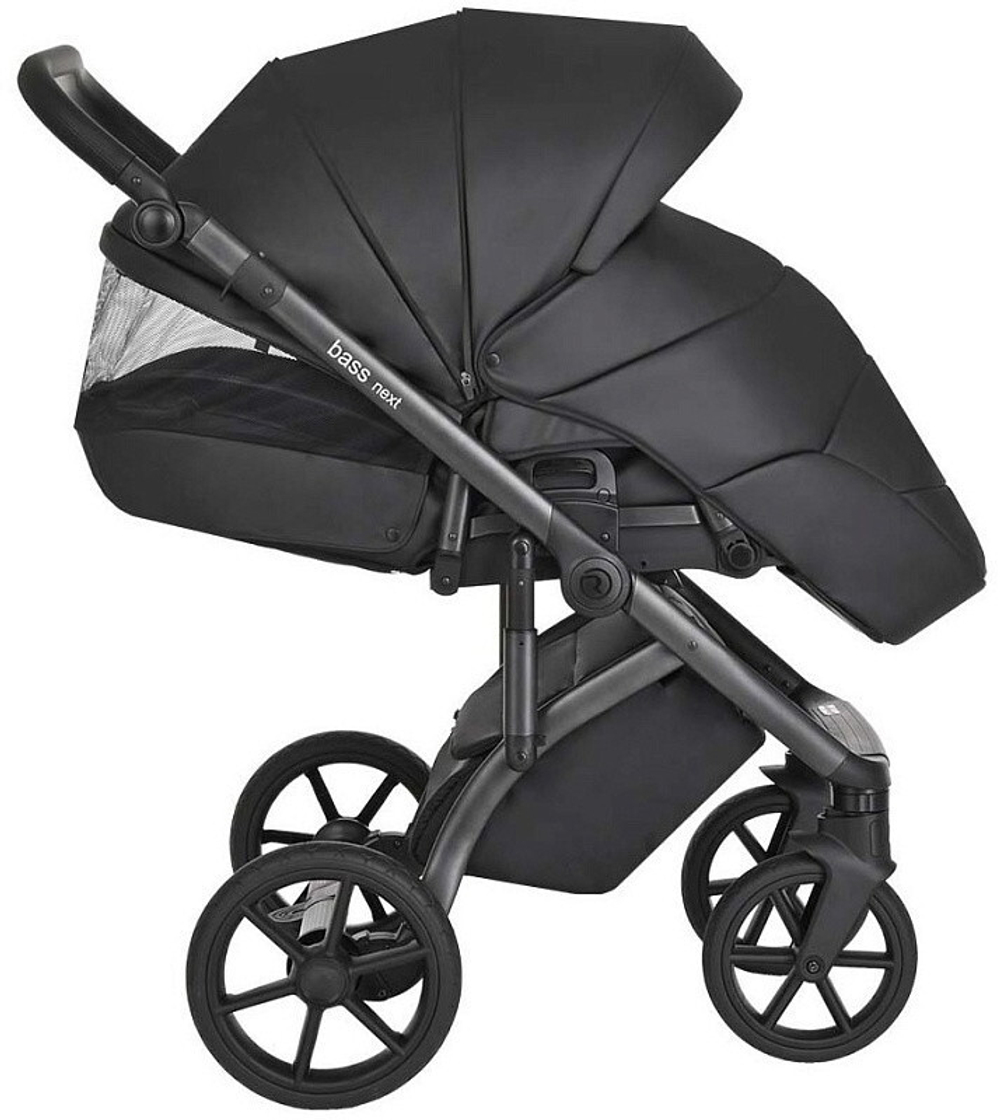 Детская коляска Roan Bass Next Кожа 3 в 1 с автокреслом Tutis Elo Lux EduSky Grey RN088/1 Black/Black