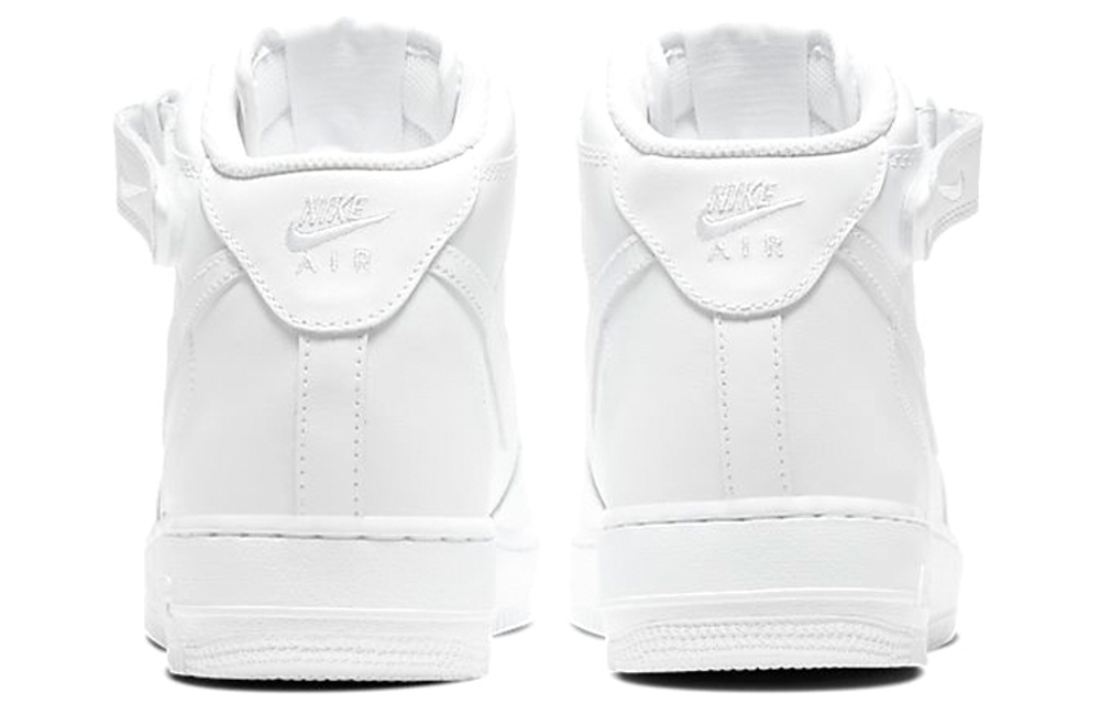 Кроссовки Nike Air Force 1 07
