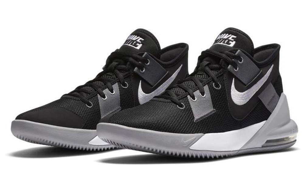 Кроссовки Nike Air Max Impact 2