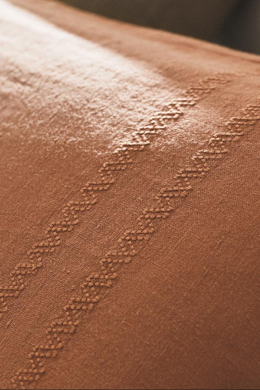 ZARA HOME ЛЬНЯНОЙ ЧЕХОЛ ДЛЯ ДЕКОРАТИВНОЙ ПОДУШКИ, РОЗОВЫЙ