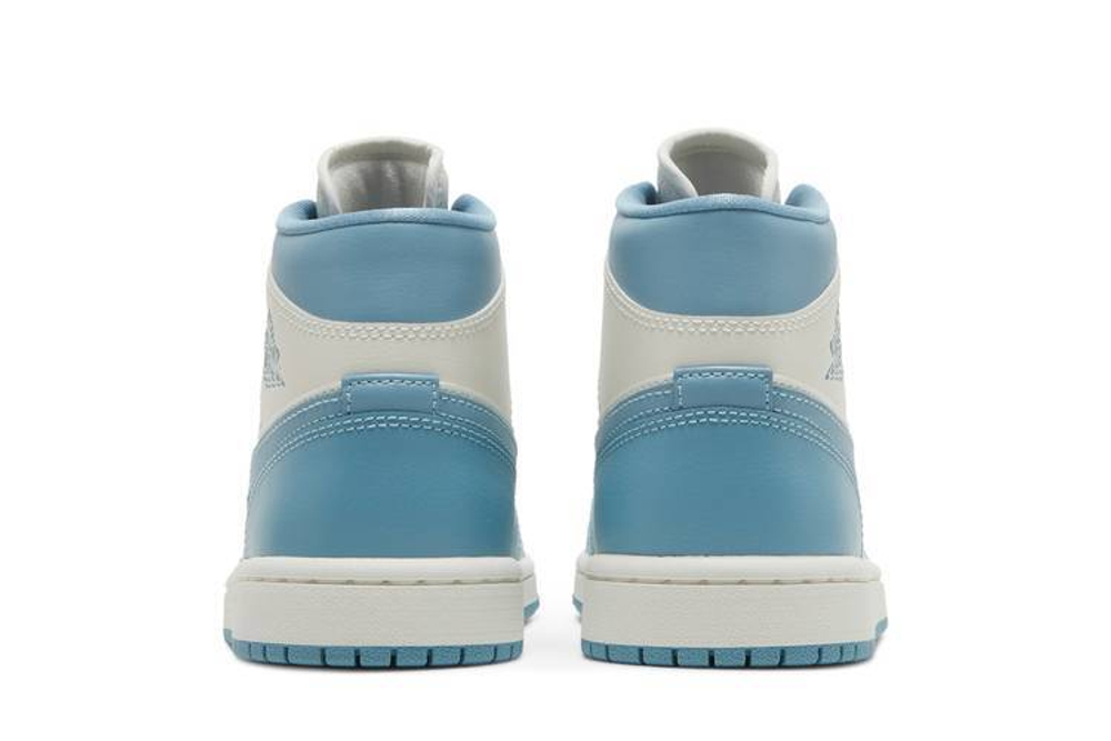 Кроссовки Air Jordan 1 Mid "University Blue" (Женская размерная сетка)