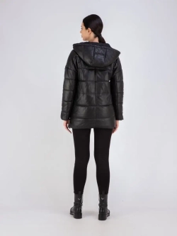 Куртка женская кожаная утепленная с капюшоном