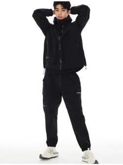 Куртка с капюшоном из нейлона