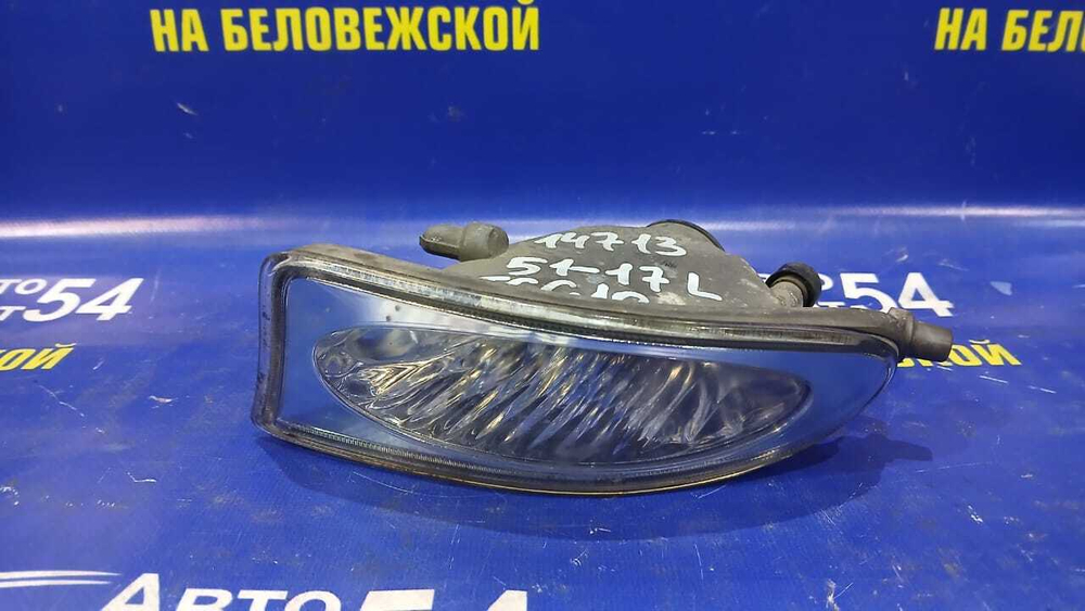 Туманка левая TOYOTA BREVIS 2001-2007