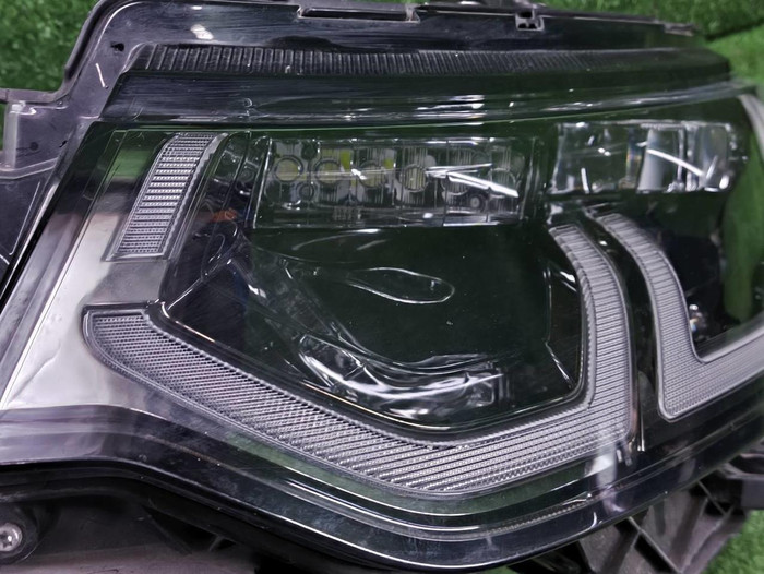 Фара левая Land-Rover Discovery Sport (19-нв) LED
