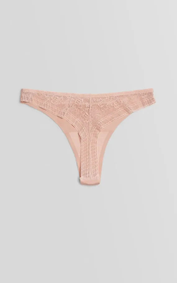 19673 Трусы стринги